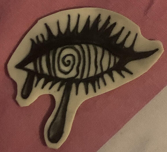 Bleeding eye 60mm x 50mm (tattoo machine)